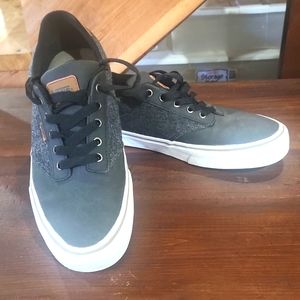Men's Van's Shoes